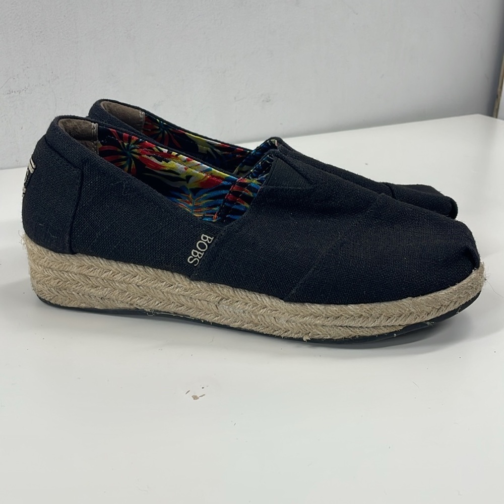 Bobs from Sketchers Espadrille Wedges in Black Size 7.5